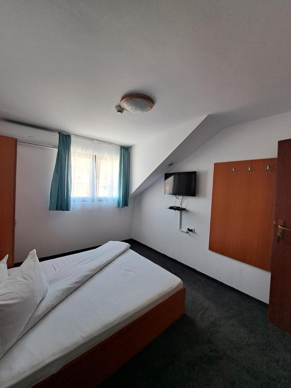 Hotel Pescarus Port Bicaz Exterior foto
